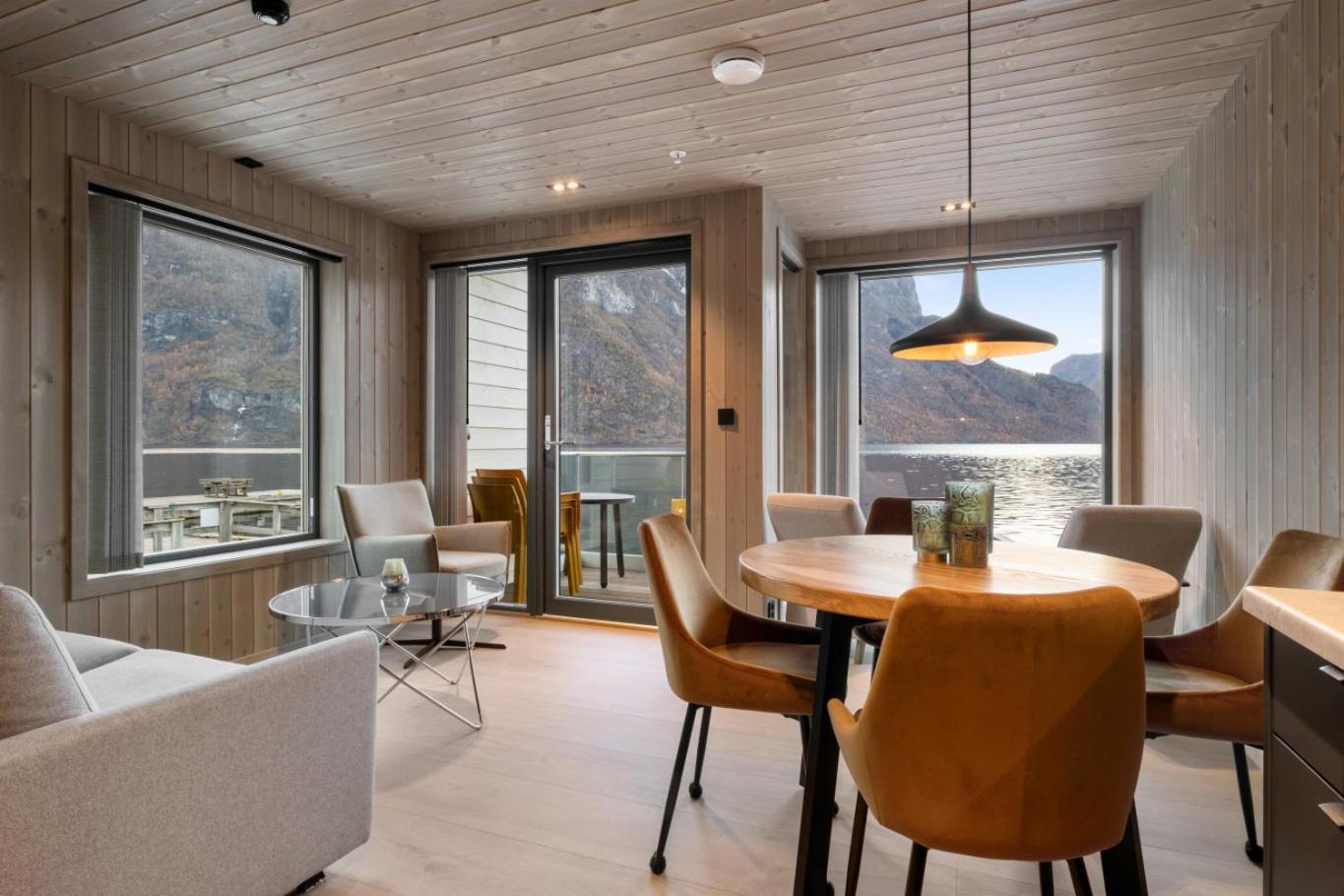 Wangen Apartments As Aurland Eksteriør billede